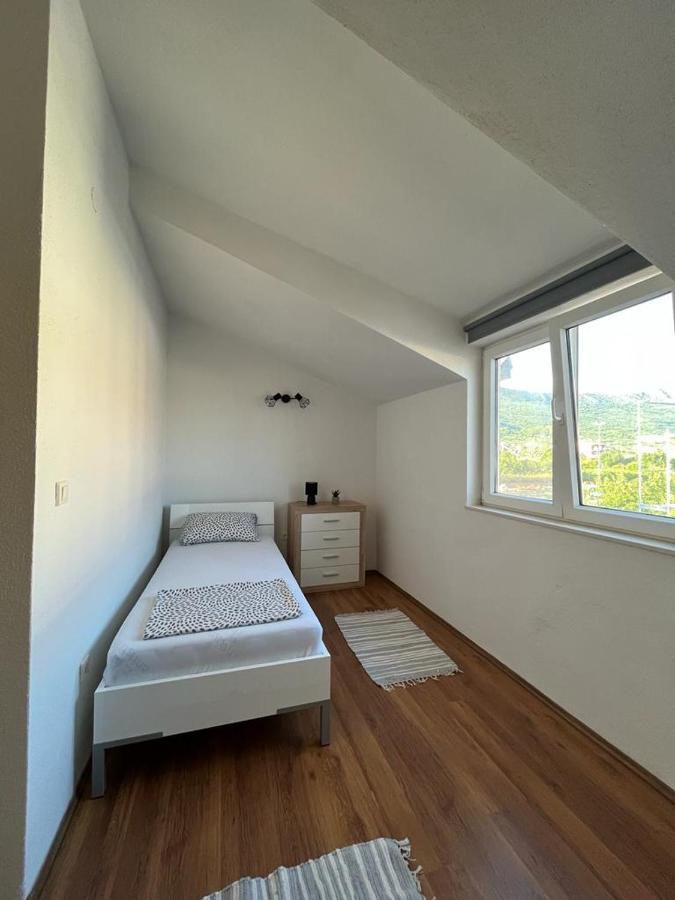 Apartments Majic Kaštela Esterno foto